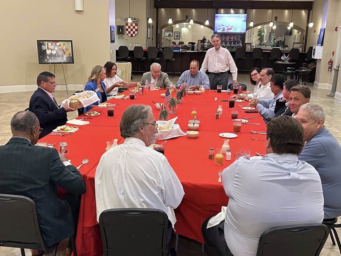 Mayor Jay Trapani with other Mississippi mayors in Biloxi