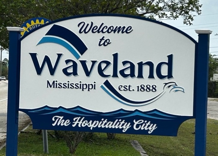 The Welcome to Waveland, Mississippi sign